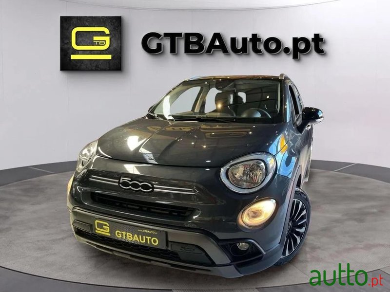 2022' Fiat 500X photo #3
