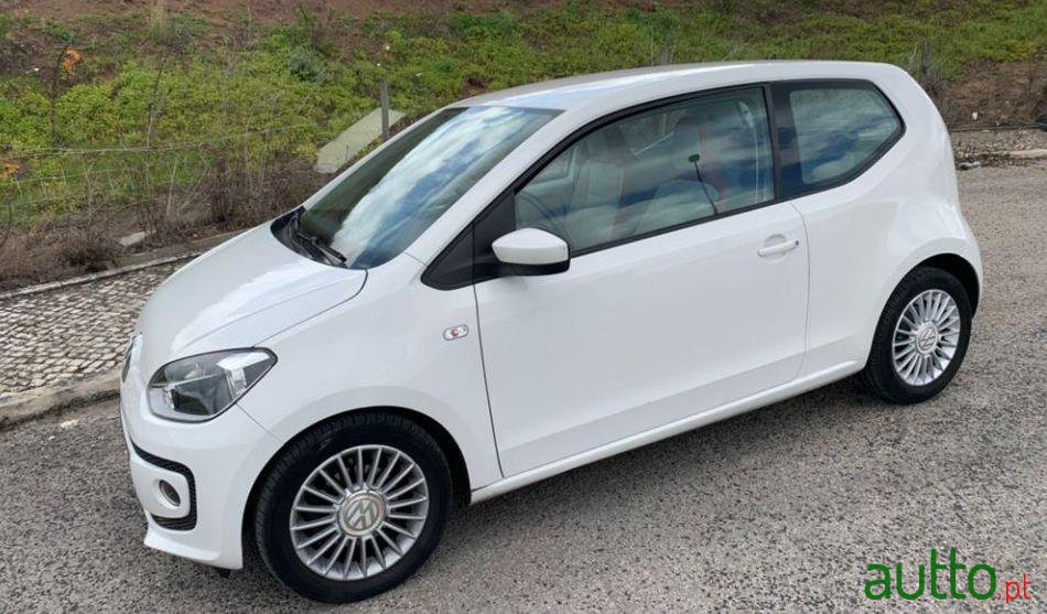 2012' Volkswagen Up! photo #3