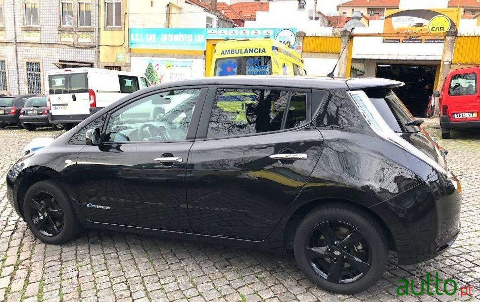 2017' Nissan Leaf photo #3