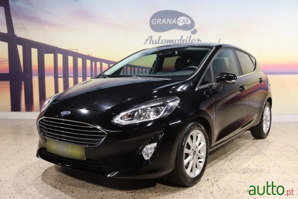 2018' Ford Fiesta photo #1