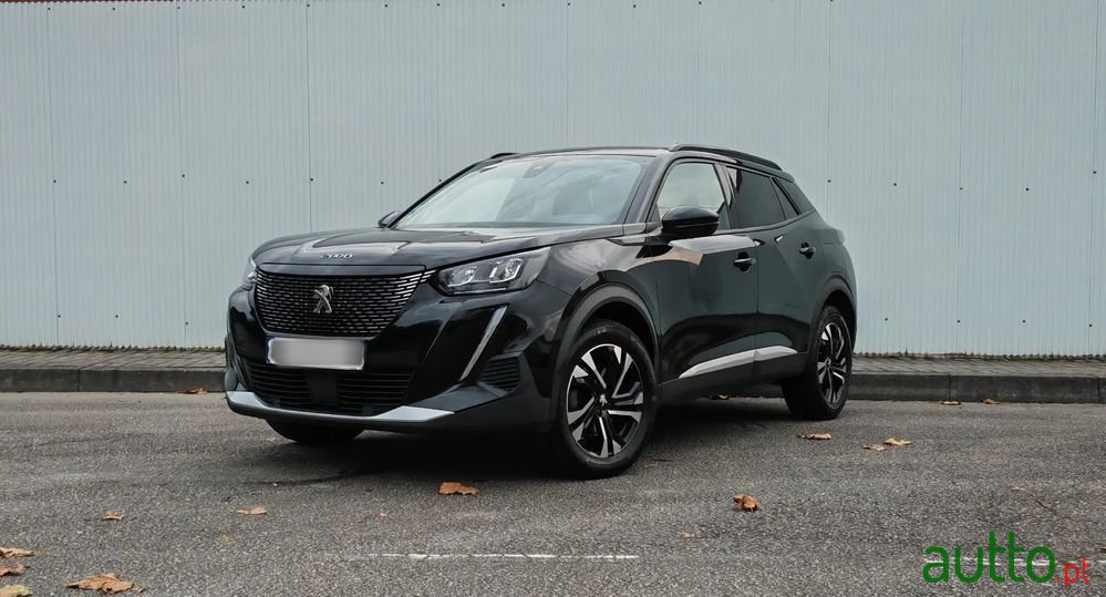 2021' Peugeot 2008 photo #1