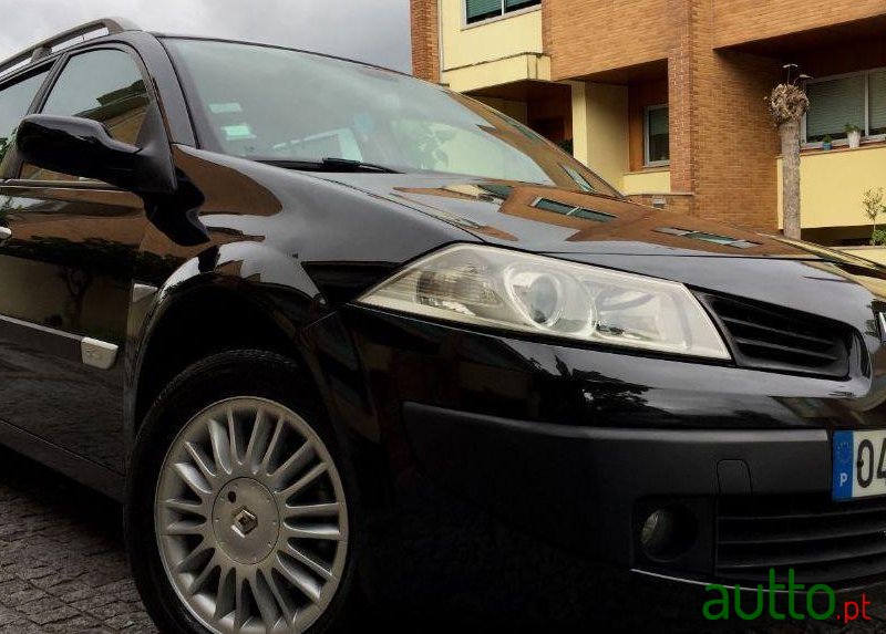 2006' Renault Megane Break photo #4