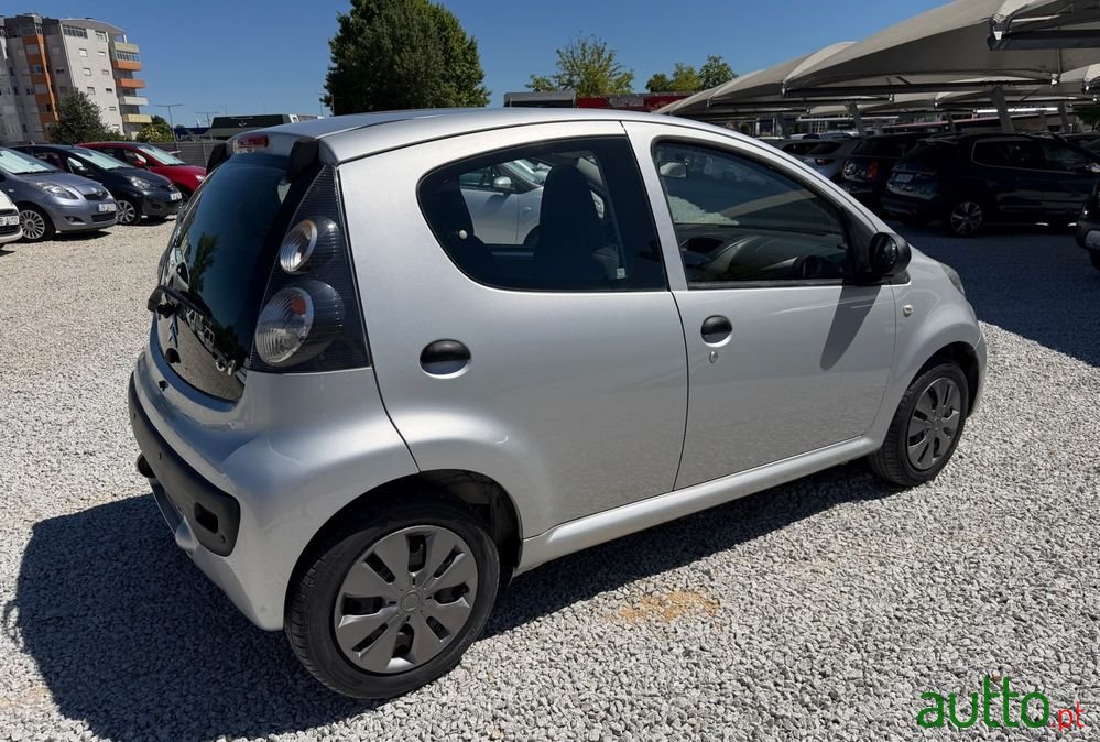 2010' Citroen C1 1.0 Attraction photo #6