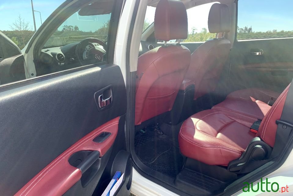 2010' Nissan Qashqai photo #5