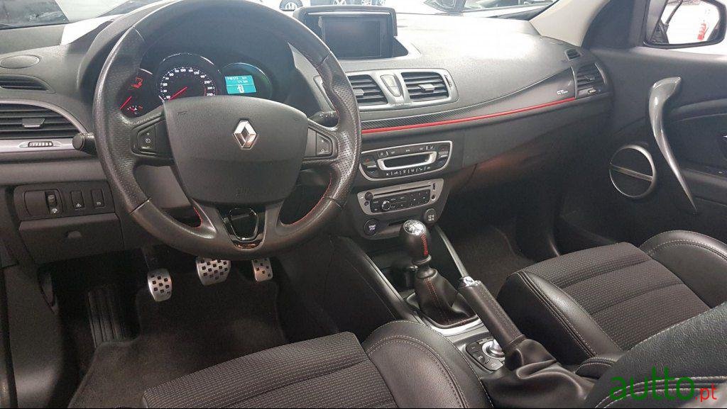 2012' Renault 1.5 dCi GT Line SS photo #1