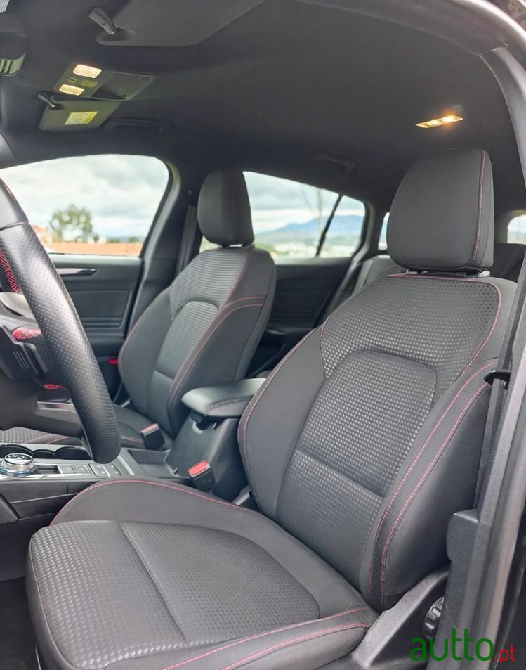 2020' Ford Focus Sw photo #5