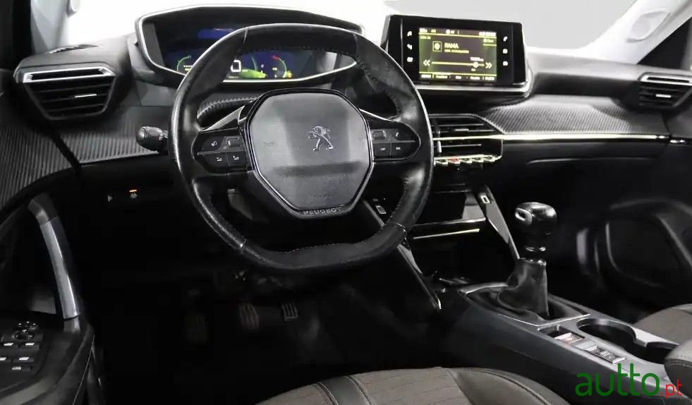 2021' Peugeot 2008 1.2 Puretech Allure photo #4