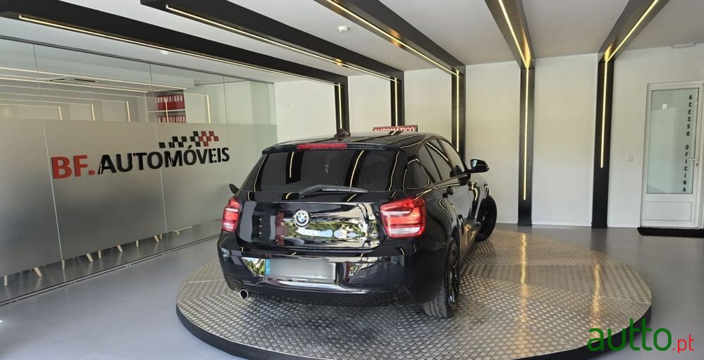 2011' BMW 116 I photo #4