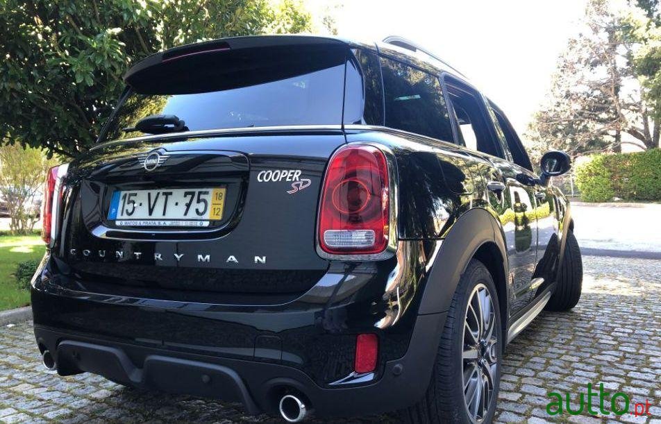 2018' MINI Countryman Cooper Sd Auto photo #2