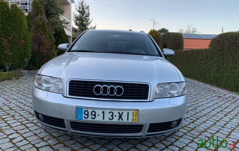 2002' Audi A4 Avant photo #5