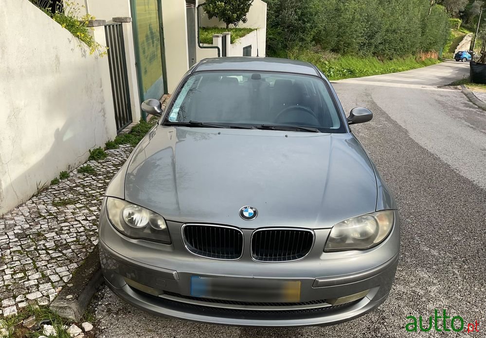 2009' BMW Série 1 I photo #4