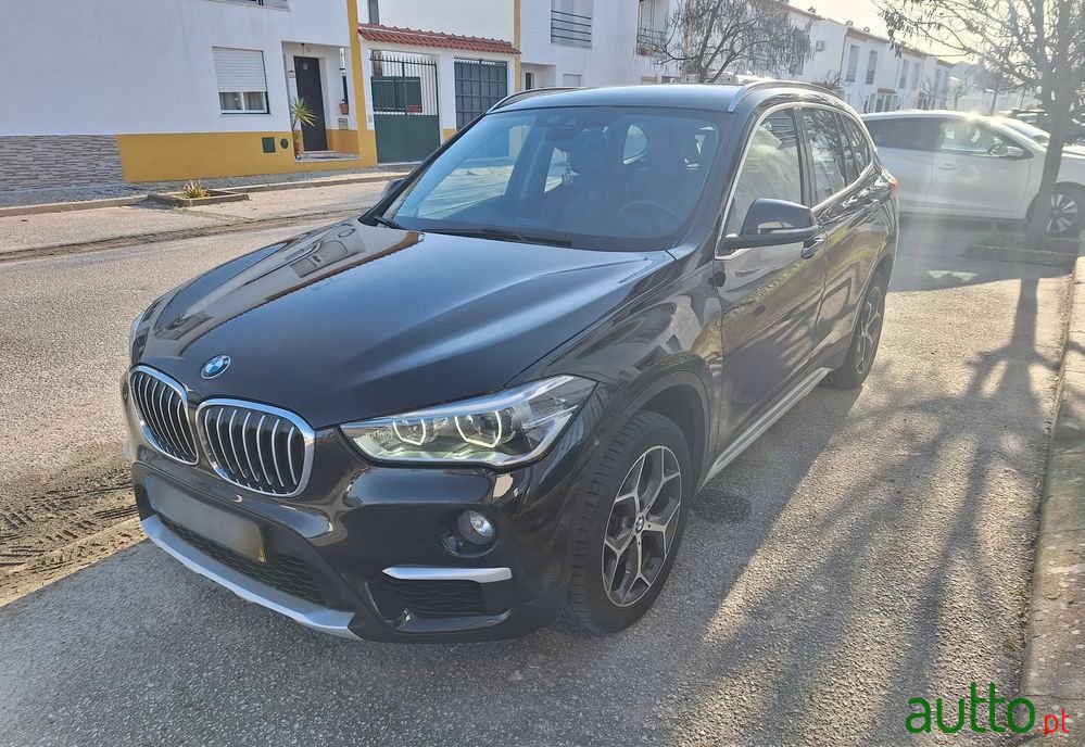 2016' BMW Série X 18 D Sdrive Xline photo #1