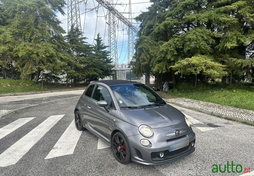 2010' Fiat 500C Abarth photo #1