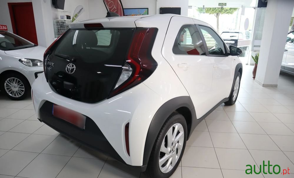 2023' Toyota Aygo X 1.0 Play photo #4