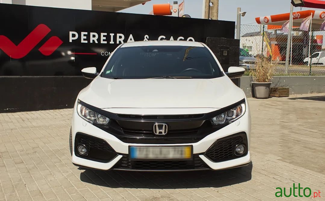 2018' Honda Civic photo #2