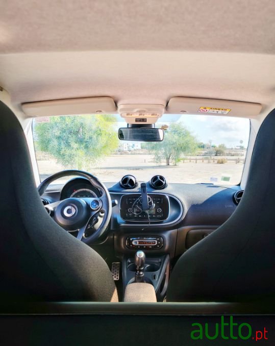 2016' Smart Fortwo photo #5