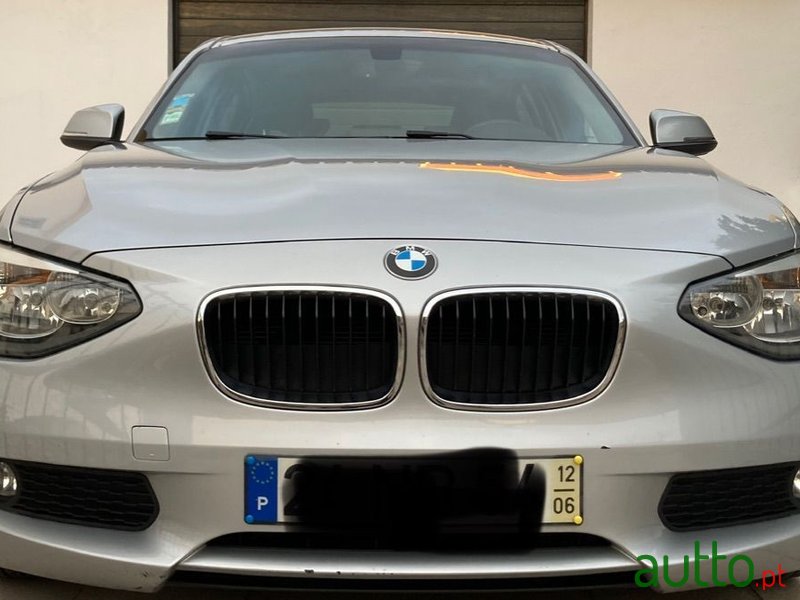 2012' BMW 116 Sport photo #1