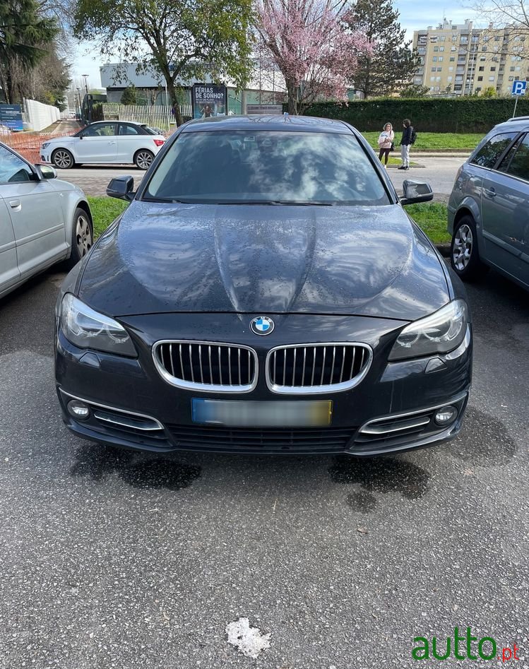 2015' BMW 518 for sale. Braga, Portugal