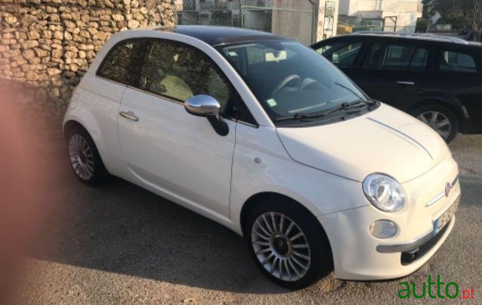 2008' Fiat 500 Caixa Automática photo #1