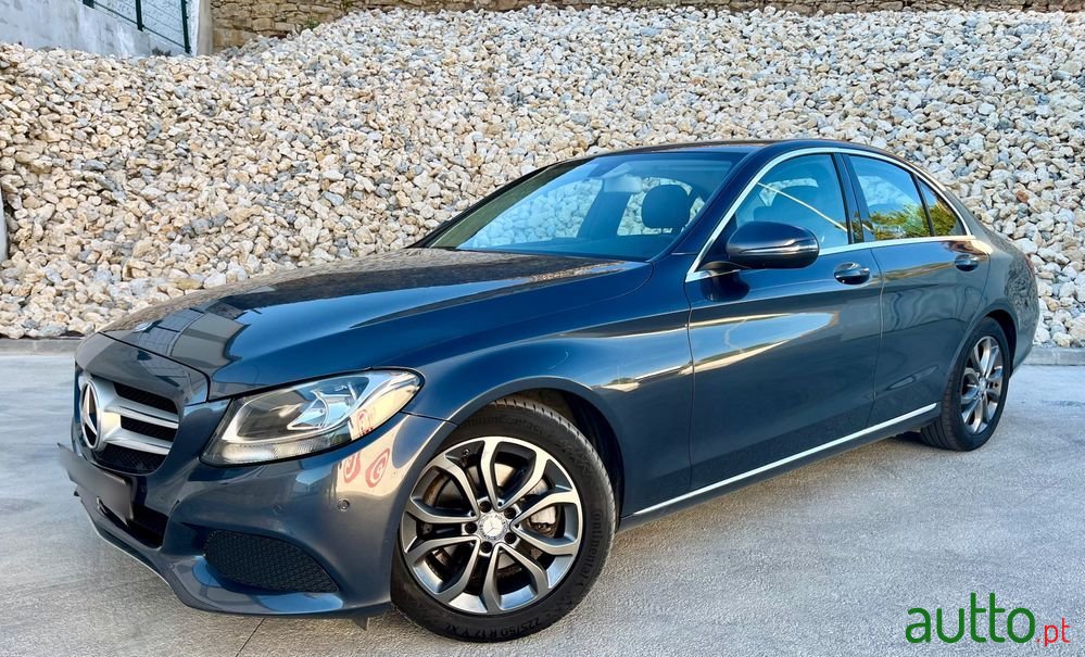 2016' Mercedes-Benz Classe C D Avantgarde photo #1