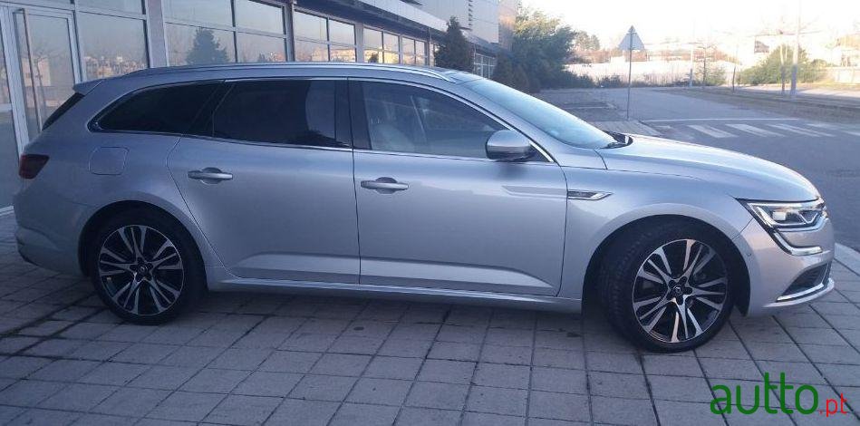 2017' Renault Talisman Sport Tourer photo #1
