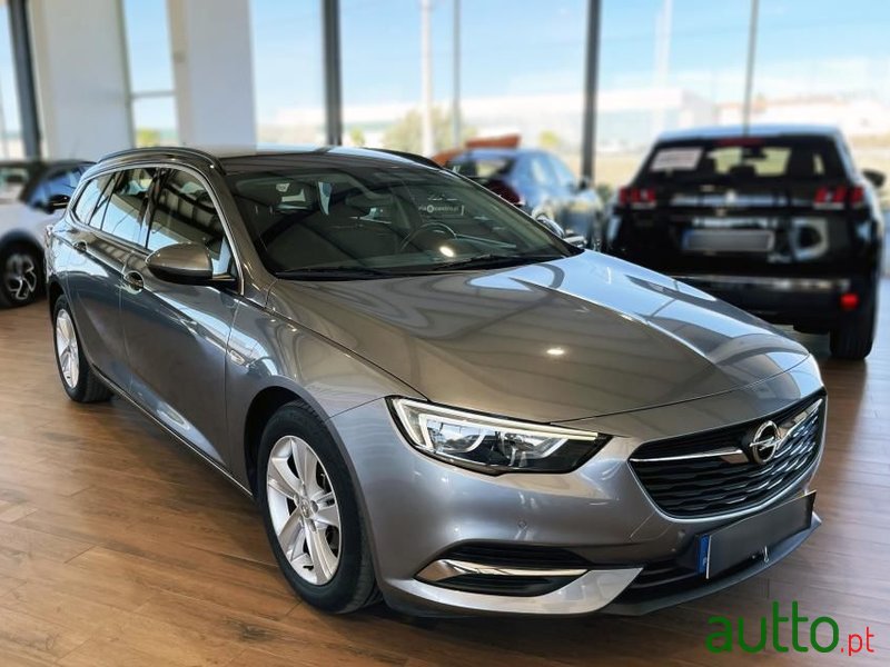 2018' Opel Insignia Sports Tourer photo #3