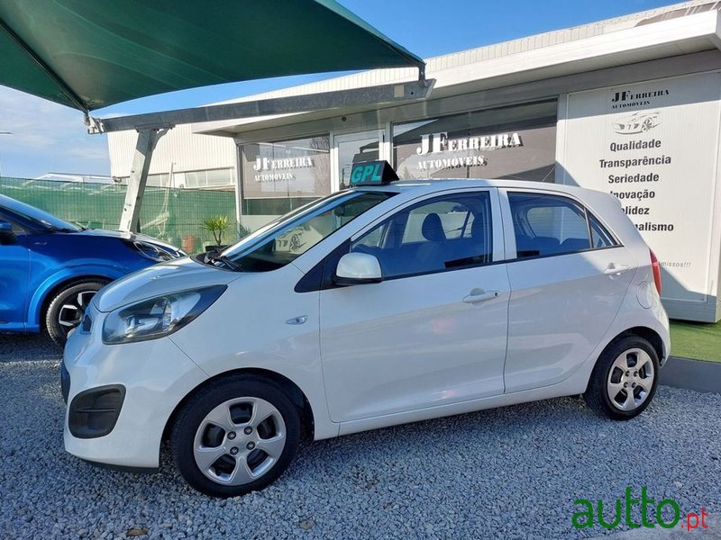 2015' Kia Picanto 1.0 Cvvt More Gpl photo #4