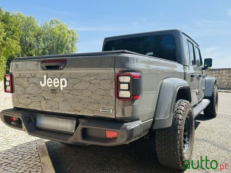 2021' Jeep Gladiator 3.0 Crd Overland At8 photo #6