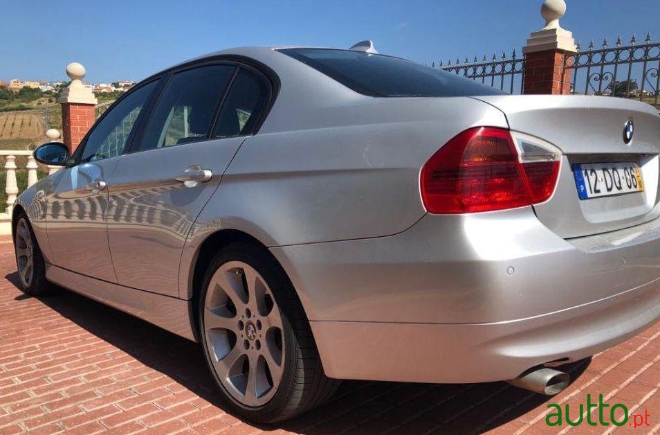 2005' BMW 320 photo #3