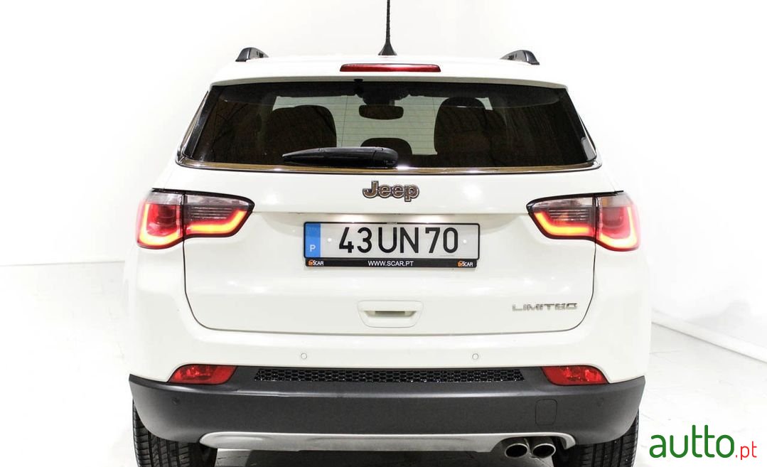 2018' Jeep Compass photo #1