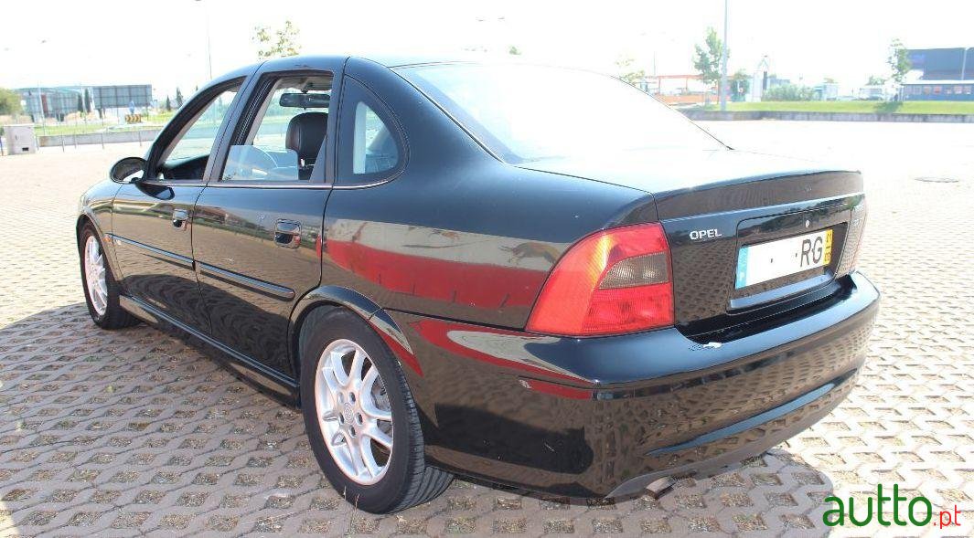 2001' Opel Vectra photo #3