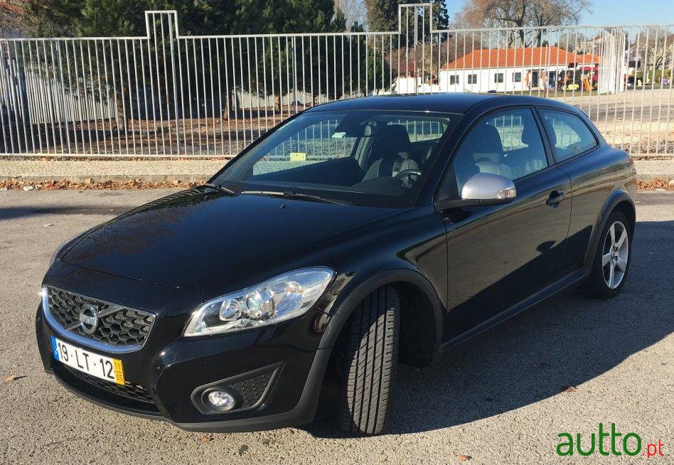 2011' Volvo C30 photo #2