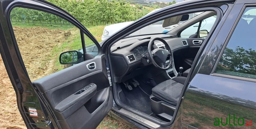 2006' Peugeot 307 photo #5