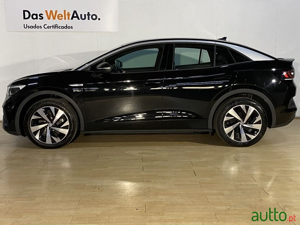 2022' Volkswagen ID.5 photo #2