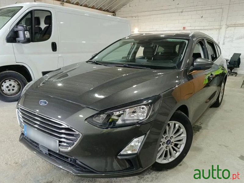 2020' Ford Focus Sw photo #1