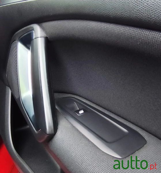 2018' Peugeot 308 photo #4