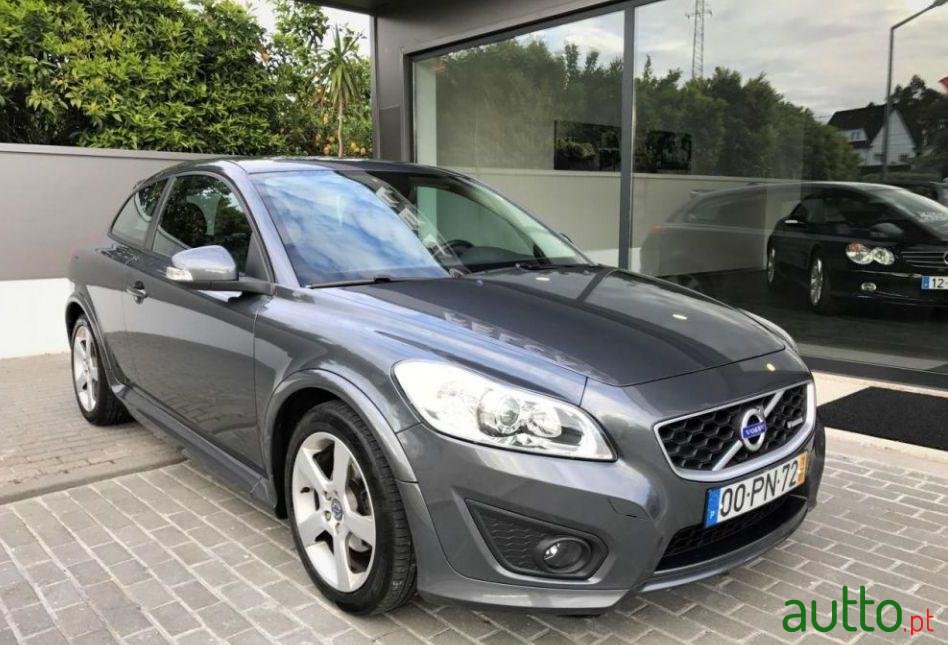 2011' Volvo C30 1.6 D R-Design photo #1