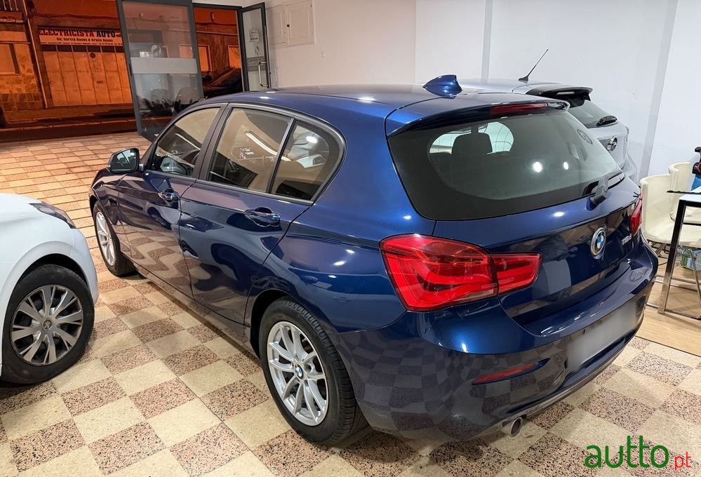 2017' BMW Série 1 D Edynamics Line Sport photo #6