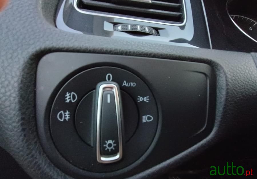 2017' Volkswagen Golf Variant photo #6