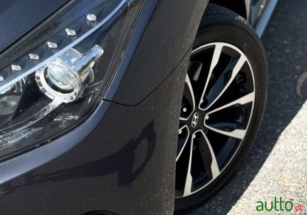 2017' Hyundai i40 photo #3