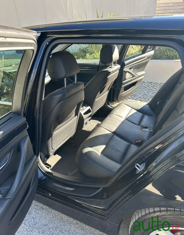 2016' BMW 520 D Auto photo #5