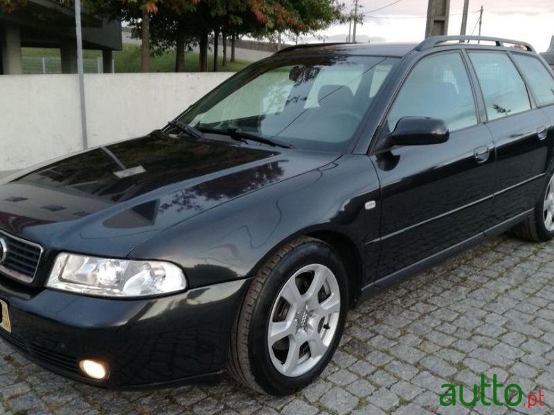 1999' Audi A4 Avant photo #3