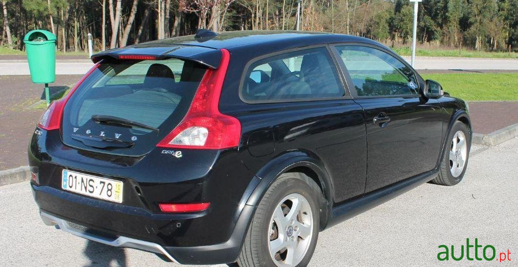 2010' Volvo C30 photo #2