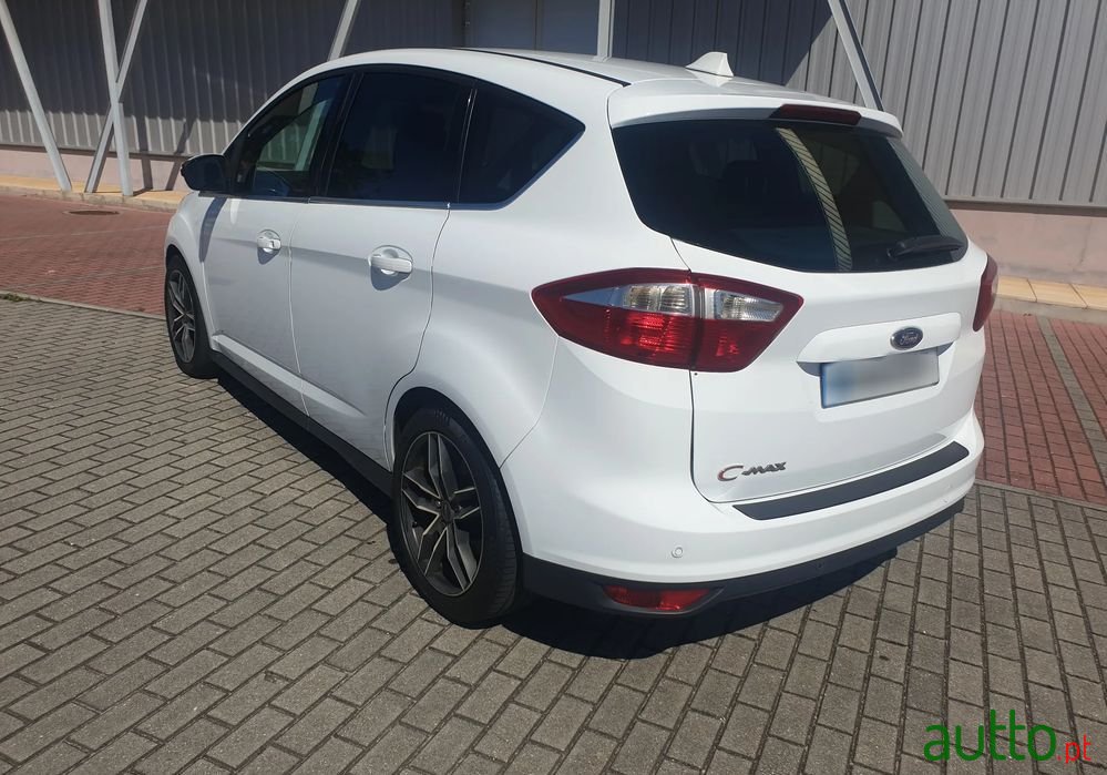 2012' Ford Focus C-MAX photo #4