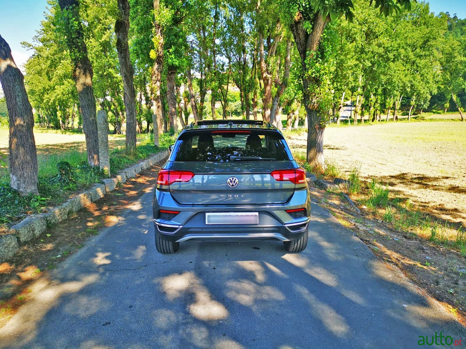 2018' Volkswagen T-Roc photo #6