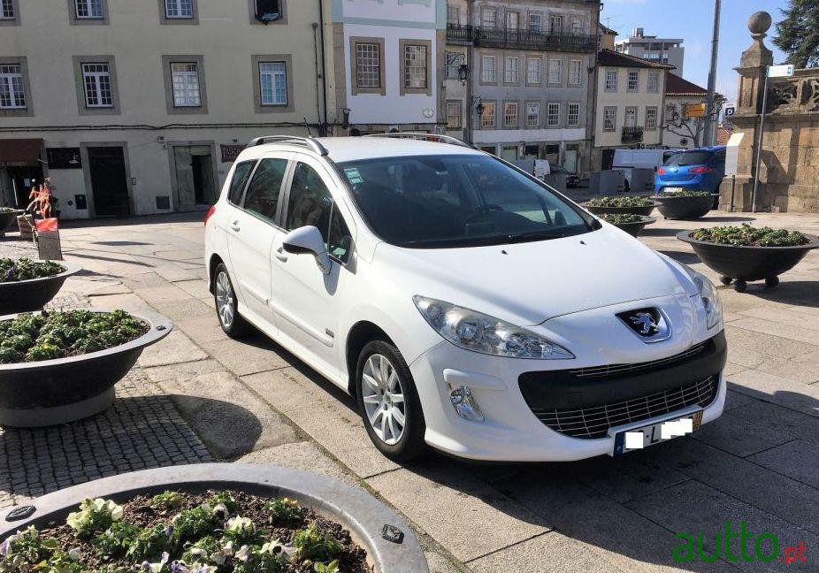 2011' Peugeot 308-Sw 1.6 Hdi Se Navteq photo #2