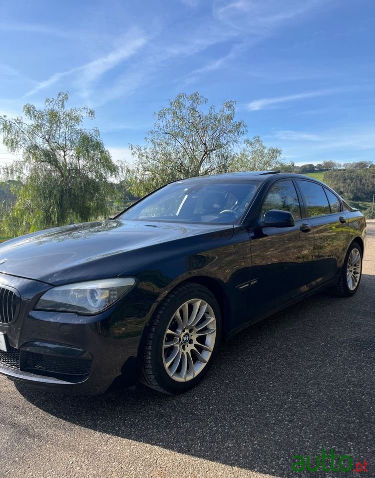 2010' BMW Série 7 D Xdrive Pack M photo #3