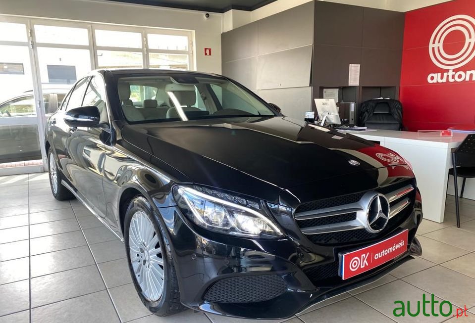 2014' Mercedes-Benz C-220 photo #1