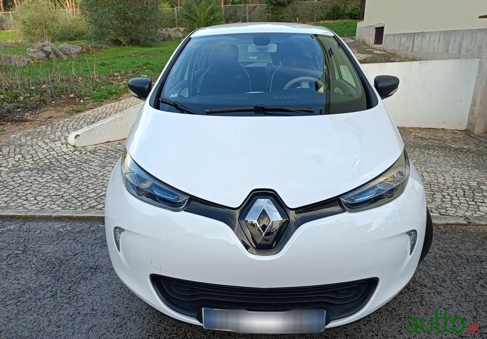 2019' Renault Zoe Zen photo #3