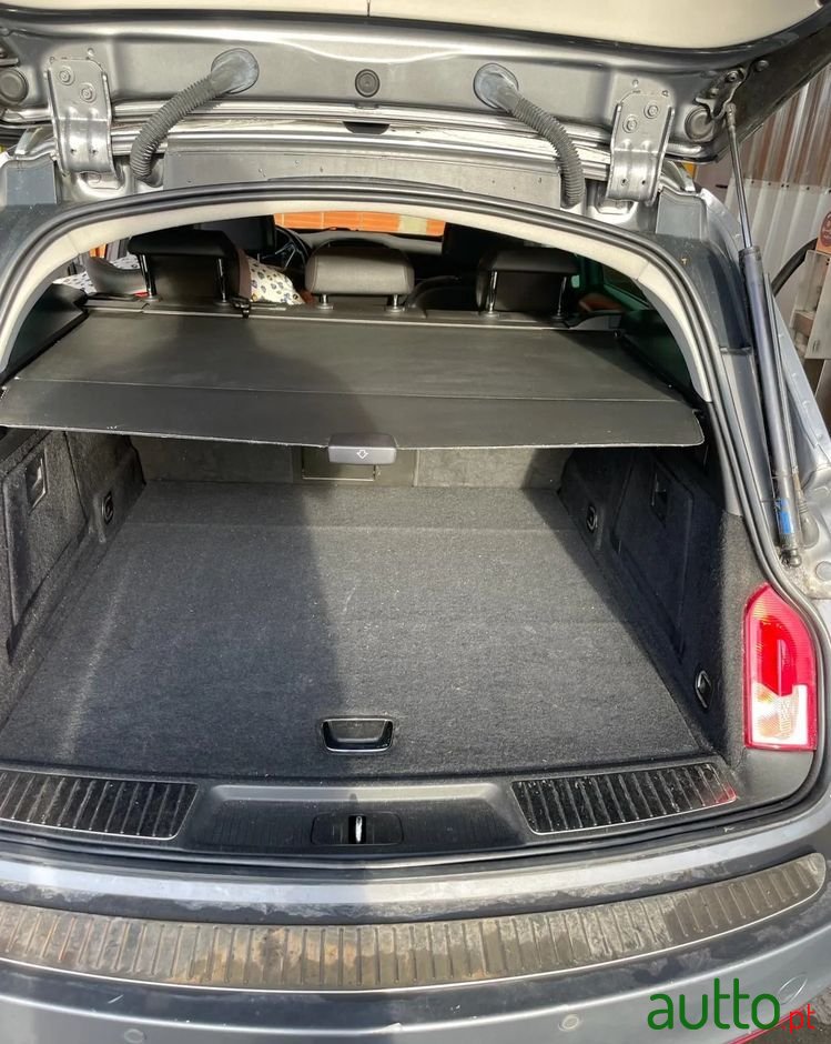 2015' Opel Insignia Sports Tourer photo #5